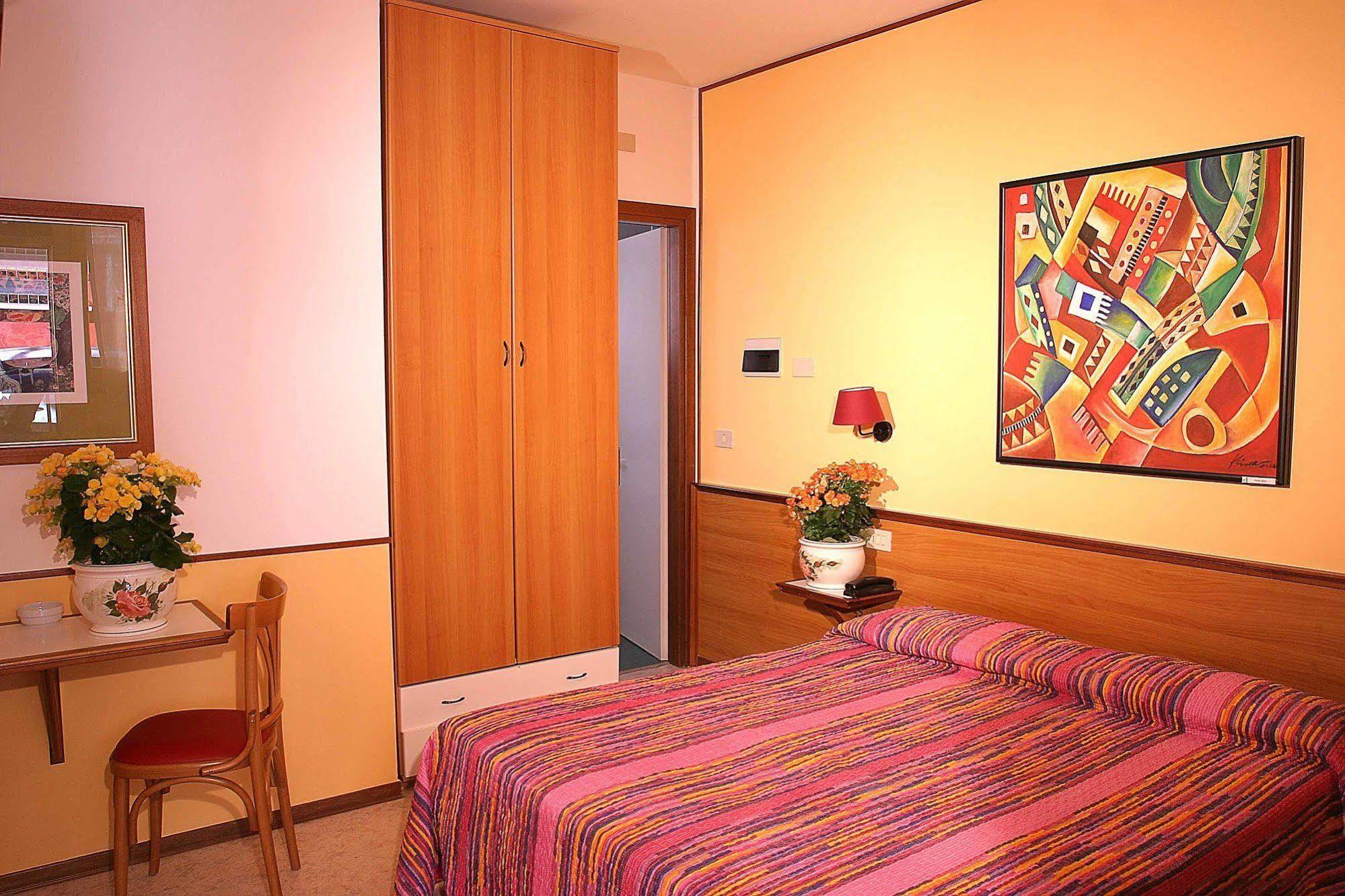 Villa Romana Lignano Sabbiadoro Ngoại thất bức ảnh